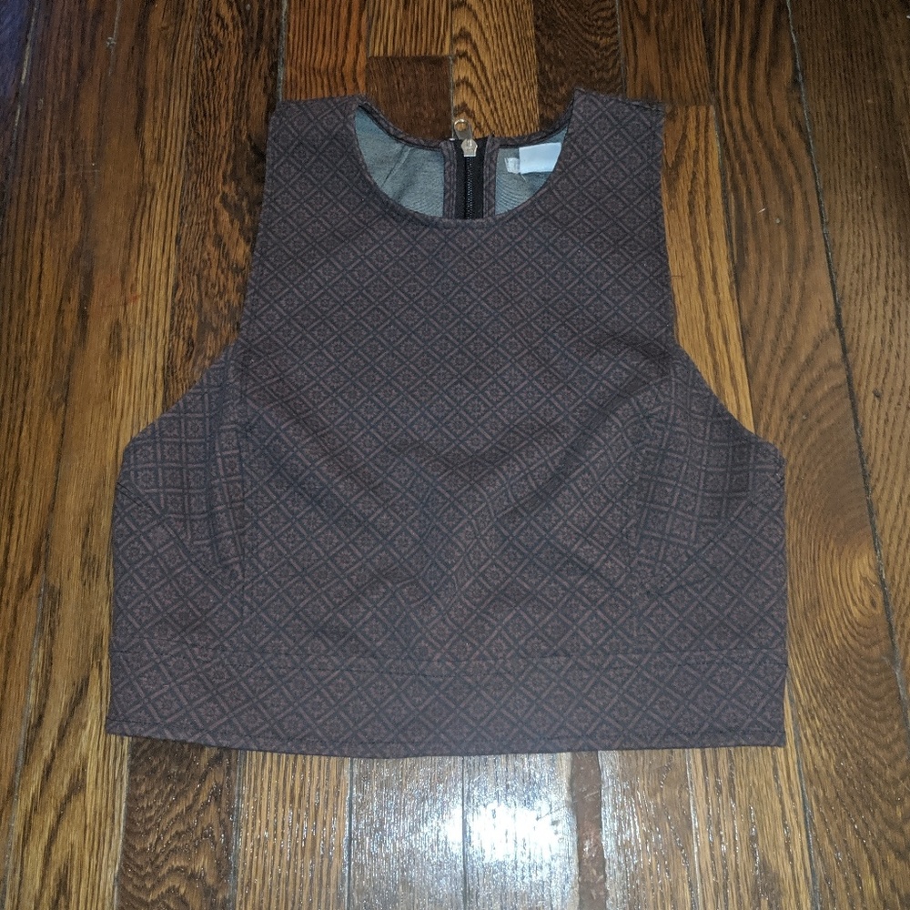 Tank crop top